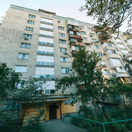 Квартира 1 Комнатная На Русановке Газ И Низкий Этаж Kiev Esterno foto